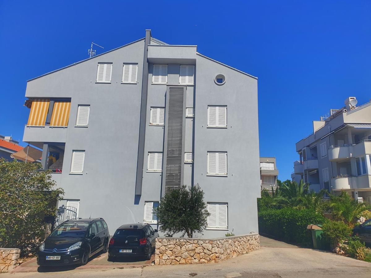 Apartmán Deluxe Novalja Exteriér fotografie