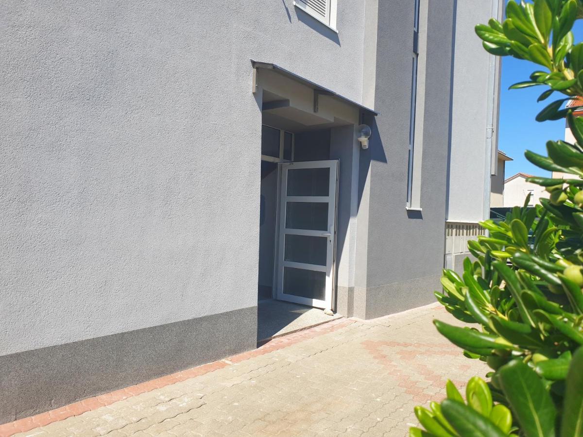 Apartmán Deluxe Novalja Exteriér fotografie