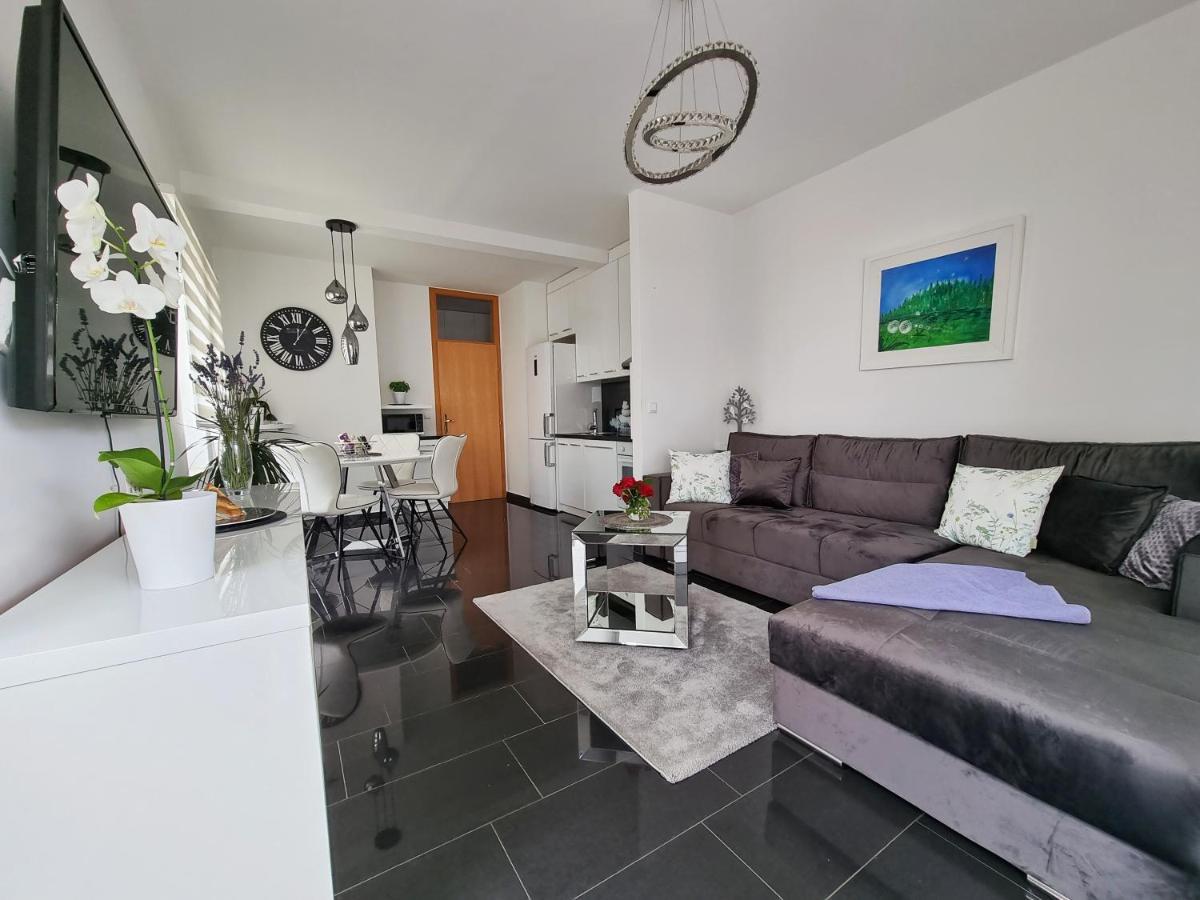 Apartmán Deluxe Novalja Exteriér fotografie