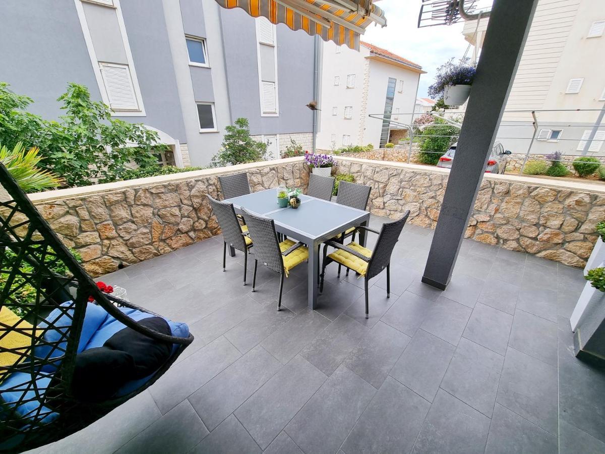 Apartmán Deluxe Novalja Exteriér fotografie