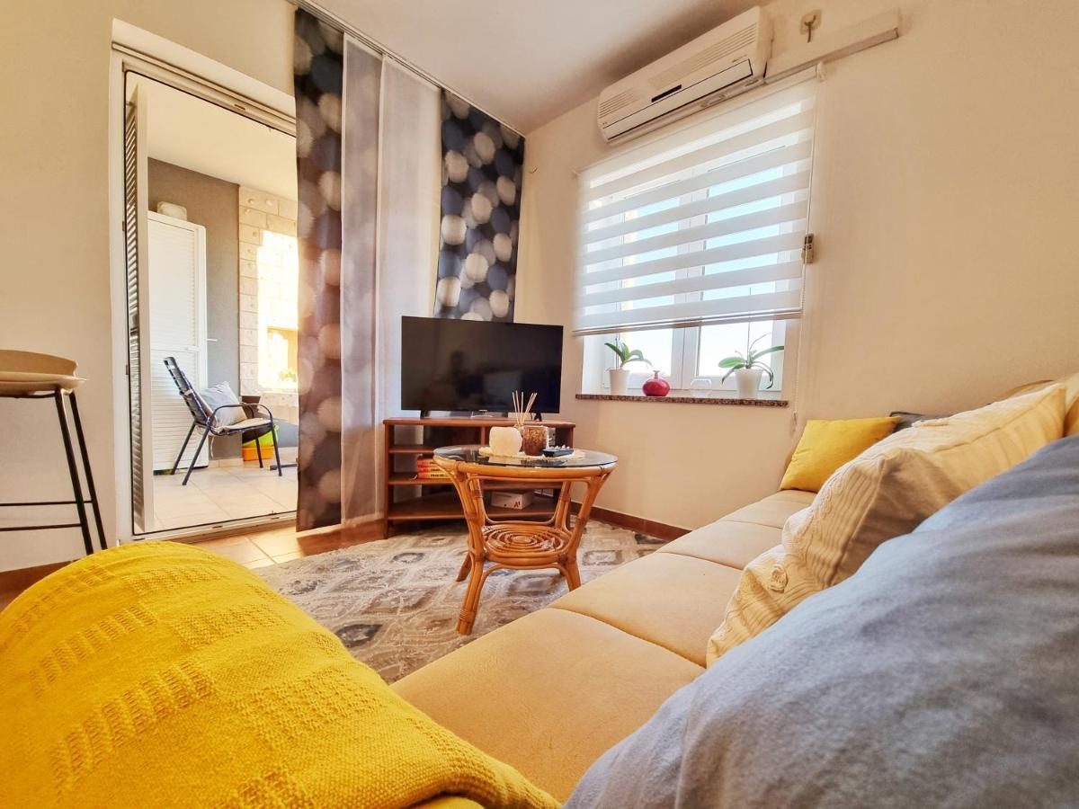 Apartmán Deluxe Novalja Exteriér fotografie